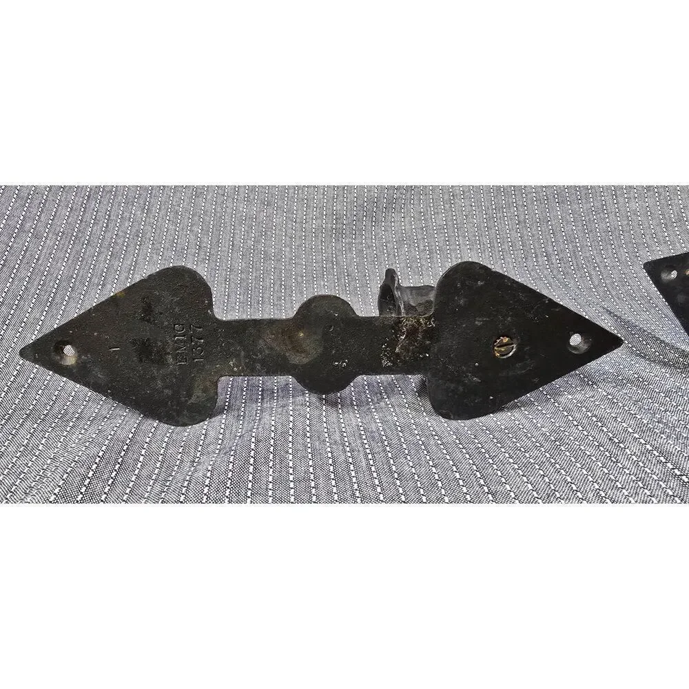 Vintage Hammered Metal Candlestick Holders Black Spade Sconces Robert Emig 1377